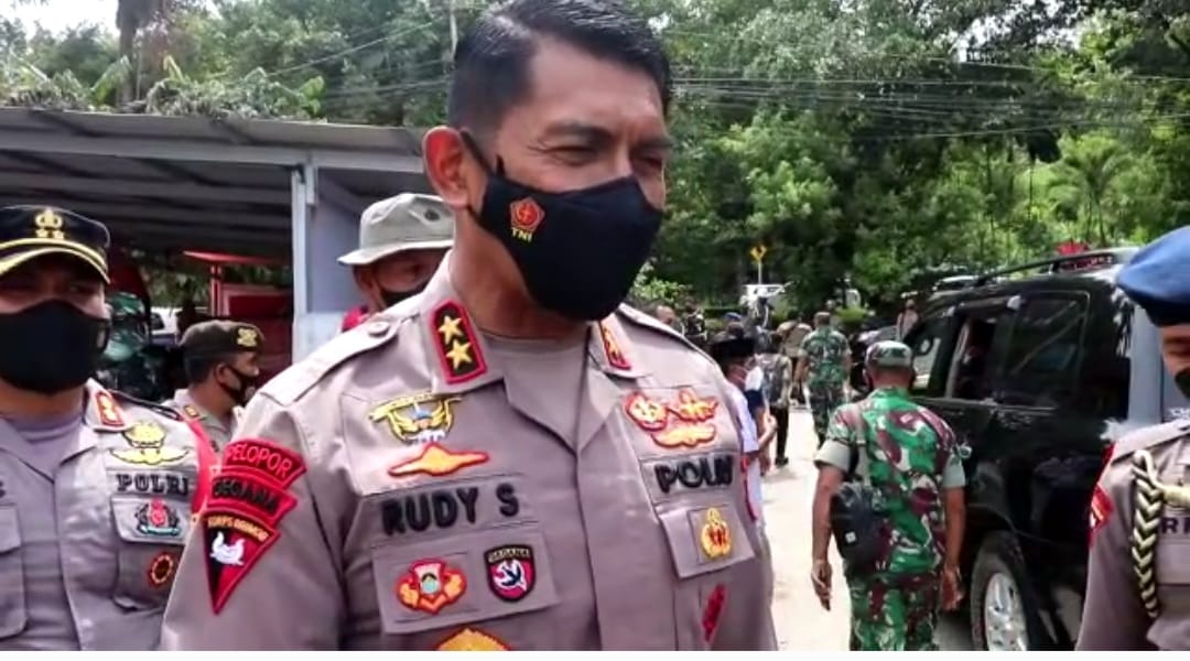 Kapolda Sulteng Mengumumkan, Penetapan Bripka H jadi tersangka, tertembaknya Erfaldi di Parimo.